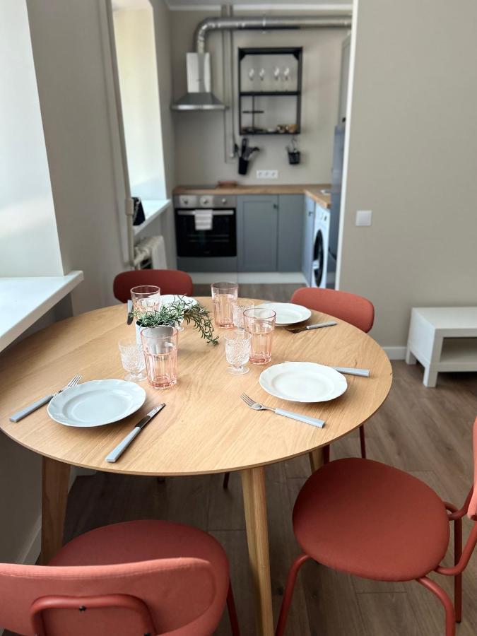 Skandi Appartments In Saldus City Center Esterno foto
